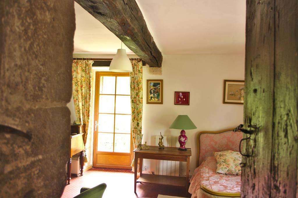Chez Mamie Et Papi Bed & Breakfast Puynormand Exterior photo