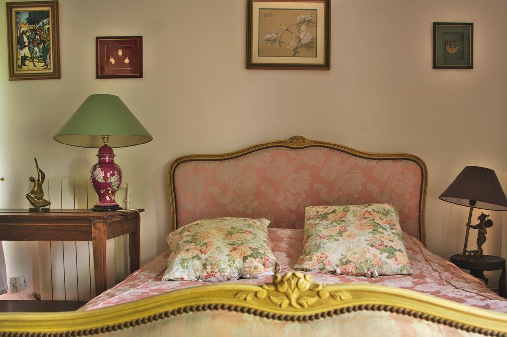 Chez Mamie Et Papi Bed & Breakfast Puynormand Exterior photo